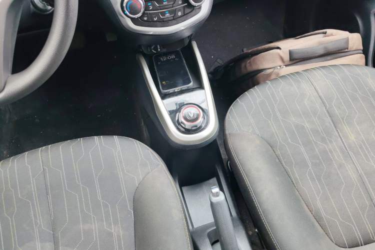 Used CHANGAN OSHAN Benni E-Star 2020 Xinyue Edition Lithium Iron Phosphate (31.95 kWh) Gear Lever