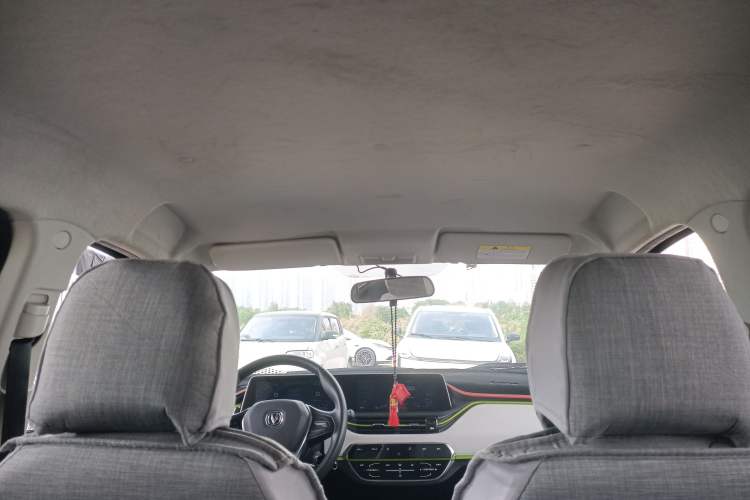Used CHANGAN OSHAN Benni E-Star 2020 Heartbeat Edition NMC Lithium Headliner