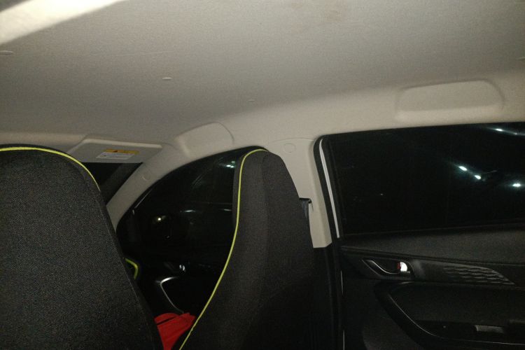 Used CHANGAN OSHAN Benni E-Star 2020 Xinyue Edition Lithium Iron Phosphate (31.18 kWh) Headliner