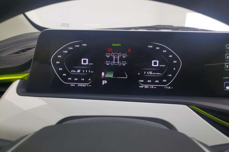 Used CHANGAN OSHAN Benni E-Star 2020 Heart Edition Lithium Iron Phosphate (31.95 kWh) Instrument Cluster