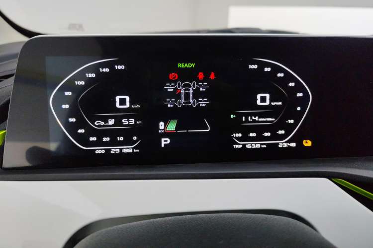 Used CHANGAN OSHAN Benni E-Star 2020 Heart Edition Lithium Iron Phosphate (31.95 kWh) Instrument Cluster