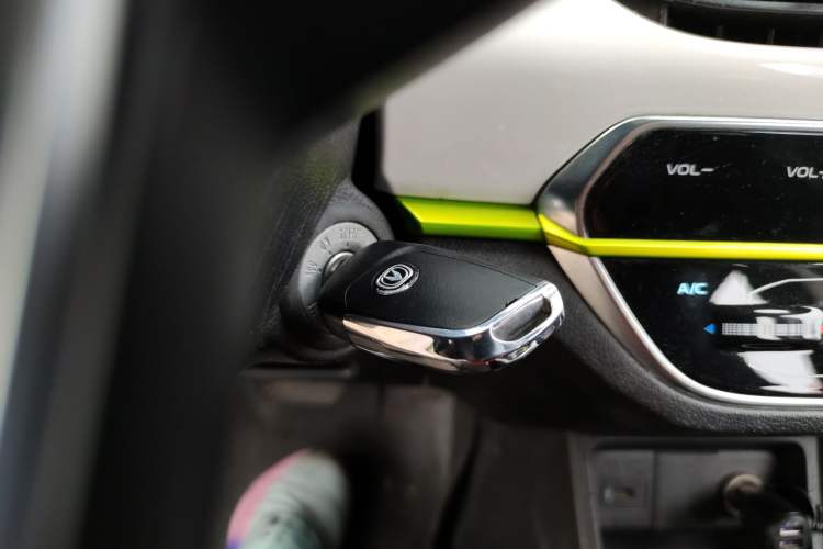 Used CHANGAN OSHAN Benni E-Star 2020 Xinyue Edition Lithium-NMC Interior 1