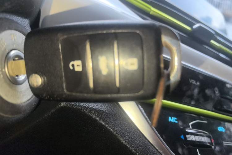Used CHANGAN OSHAN Benni E-Star 2020 Xinyue Edition Lithium-NMC Interior 1