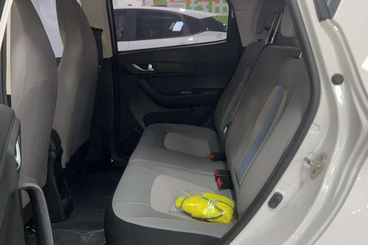 Used CHANGAN OSHAN Benni E-Star 2020 Xinyue Edition Lithium Iron Phosphate (31.95 kWh) Interior 1