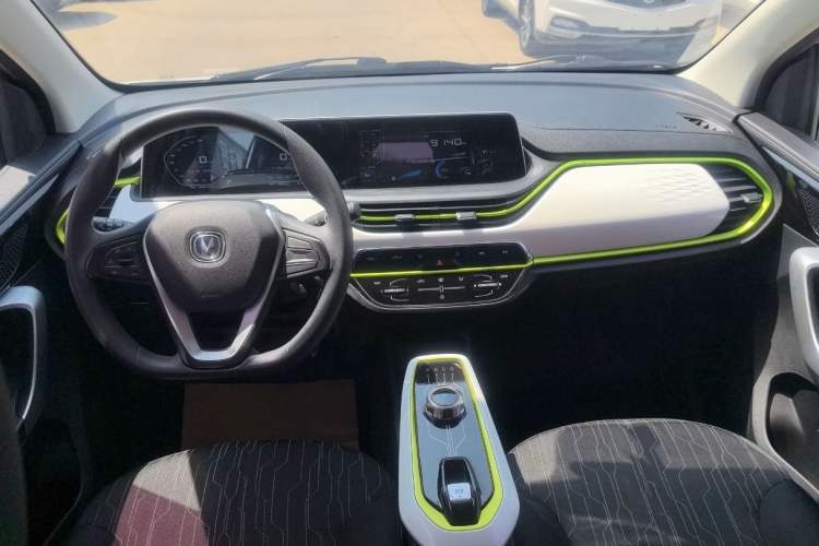 Used CHANGAN OSHAN Benni E-Star 2020 Heartbeat Edition NMC Lithium Interior 1