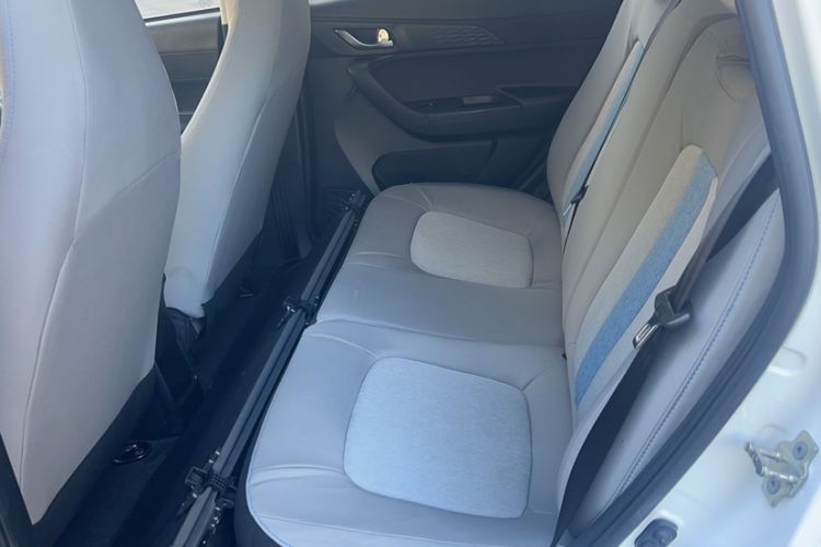 Used CHANGAN OSHAN Benni E-Star 2020 Heart Edition Lithium Iron Phosphate (31.18 kWh) Interior 3