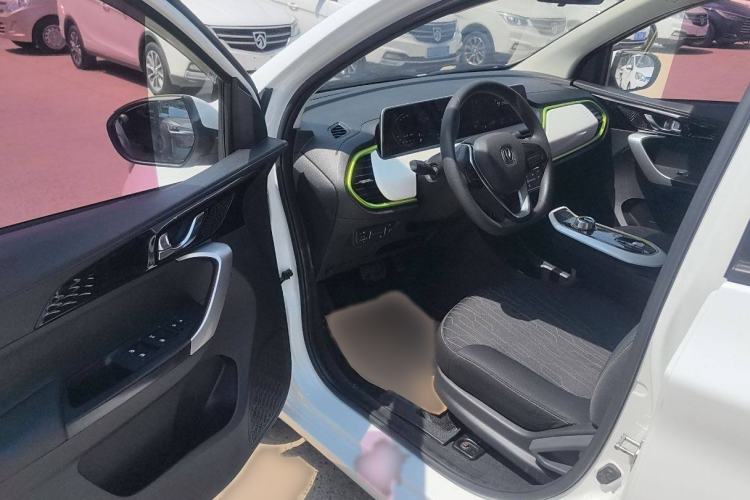 Used CHANGAN OSHAN Benni E-Star 2020 Heartbeat Edition NMC Lithium Interior 3