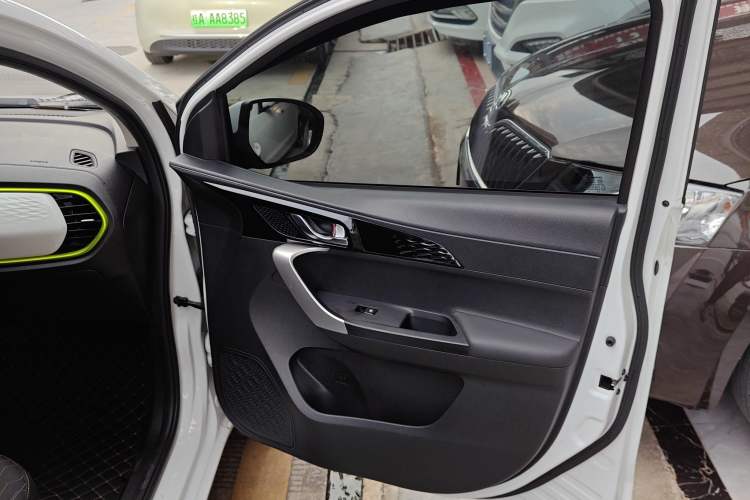 Used CHANGAN OSHAN Benni E-Star 2020 Heartbeat Edition NMC Lithium Interior 5