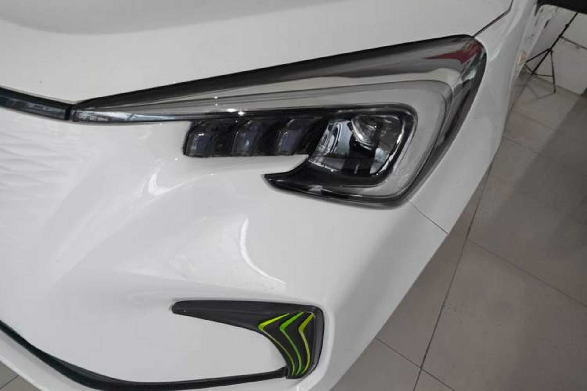 Used CHANGAN OSHAN Benni E-Star 2020 Heart Edition Lithium Iron Phosphate (31.18 kWh) Left Front Headlight