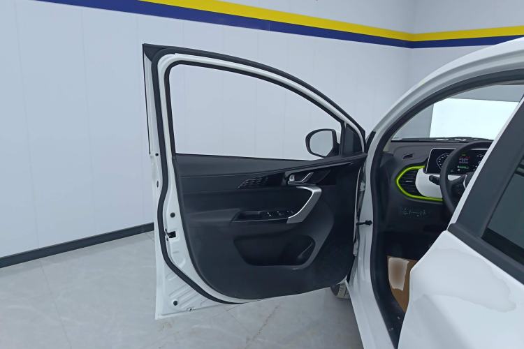 Used CHANGAN OSHAN Benni E-Star 2020 Heartbeat Edition NMC Lithium Left Front Seat