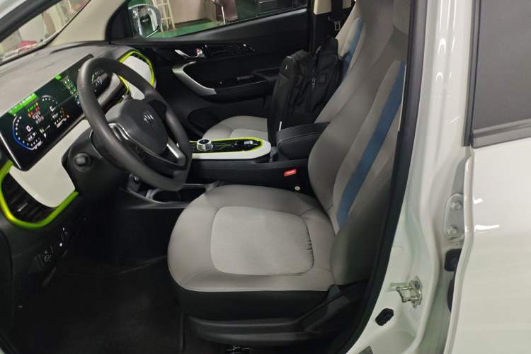 Used CHANGAN OSHAN Benni E-Star 2020 Heart Edition Lithium Iron Phosphate (31.95 kWh) Left Front Seat