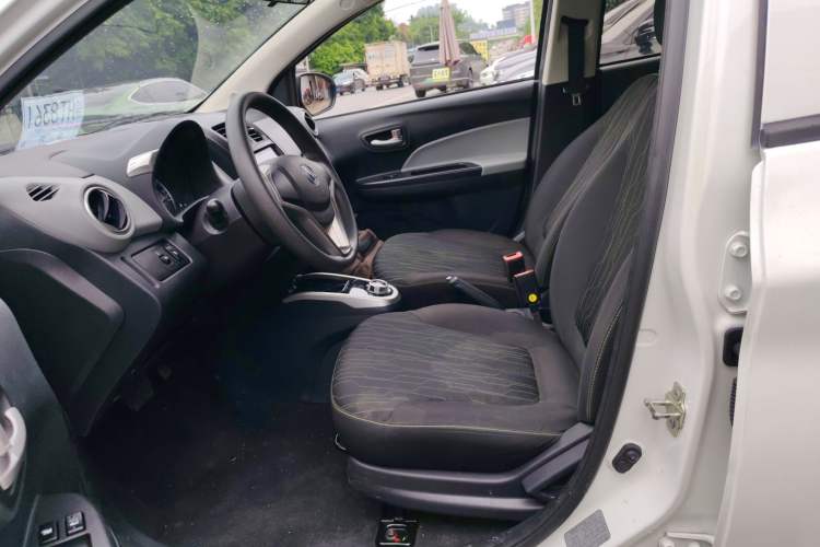 Used CHANGAN OSHAN Benni E-Star 2020 Xinyue Edition Lithium Iron Phosphate (31.95 kWh) Left Front Seat