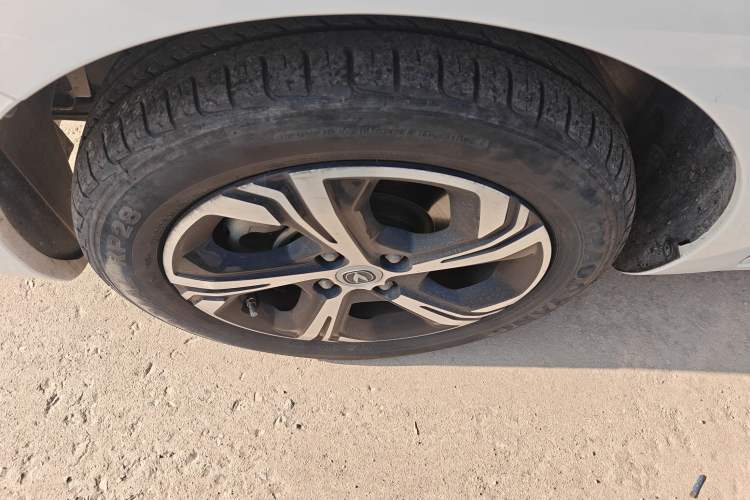 Used CHANGAN OSHAN Benni E-Star 2020 Xinyue Edition Lithium-NMC Left Front Wheel Hub