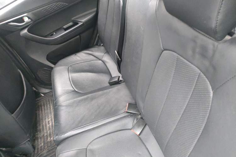 Used CHANGAN OSHAN Benni E-Star 2020 Heartbeat Edition NMC Lithium Left Rear Seat