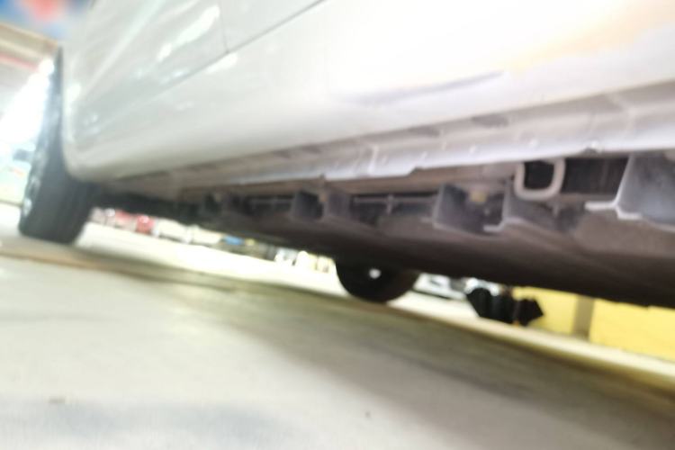 Used CHANGAN OSHAN Benni E-Star 2020 Heartbeat Edition NMC Lithium Left Side Sill