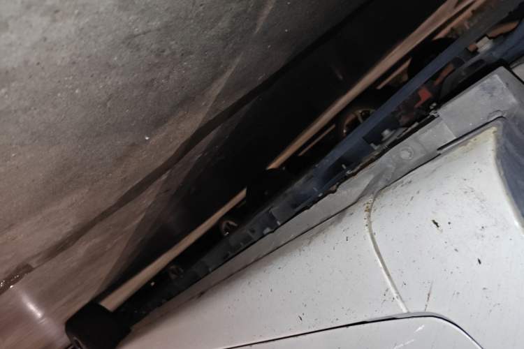 Used CHANGAN OSHAN Benni E-Star 2020 Xinyue Edition Lithium Iron Phosphate (31.95 kWh) Left Side Sill