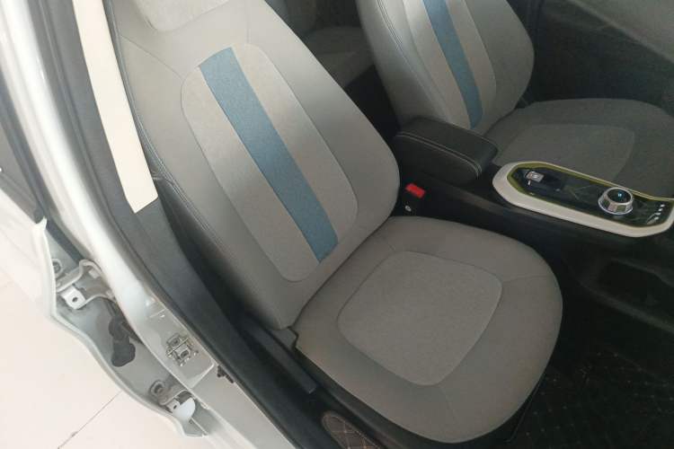 Used CHANGAN OSHAN Benni E-Star 2020 Heartbeat Edition NMC Lithium Right Front Seat