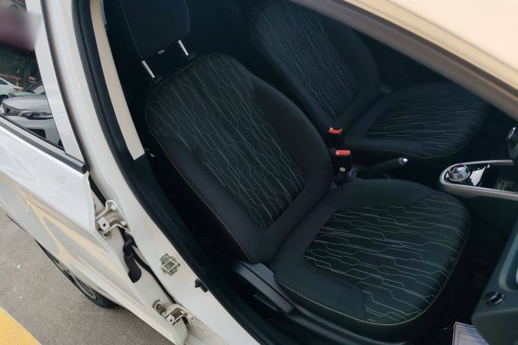 Used CHANGAN OSHAN Benni E-Star 2020 Xinyue Edition Lithium Iron Phosphate (31.18 kWh) Right Front Seat