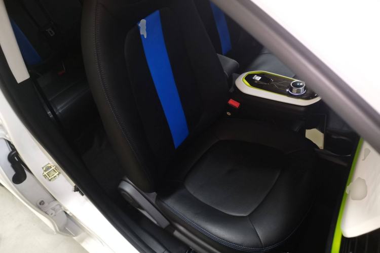 Used CHANGAN OSHAN Benni E-Star 2020 Heartbeat Edition NMC Lithium Right Front Seat