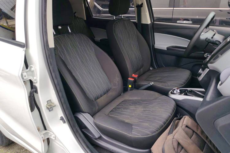 Used CHANGAN OSHAN Benni E-Star 2020 Xinyue Edition Lithium Iron Phosphate (31.95 kWh) Right Front Seat
