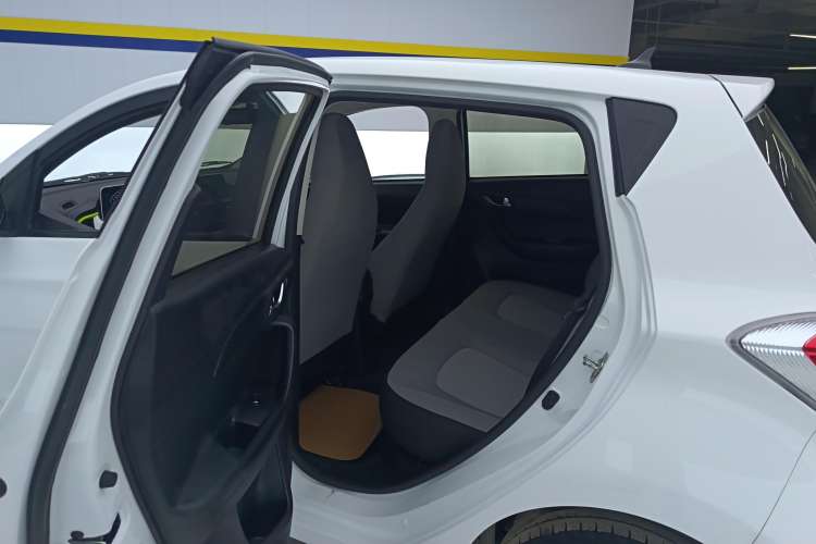 Used CHANGAN OSHAN Benni E-Star 2020 Heartbeat Edition NMC Lithium Right Rear Seat