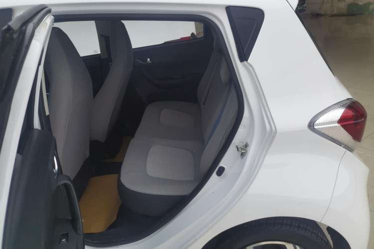 Used CHANGAN OSHAN Benni E-Star 2020 Heart Edition Lithium Iron Phosphate (31.95 kWh) Right Rear Seat