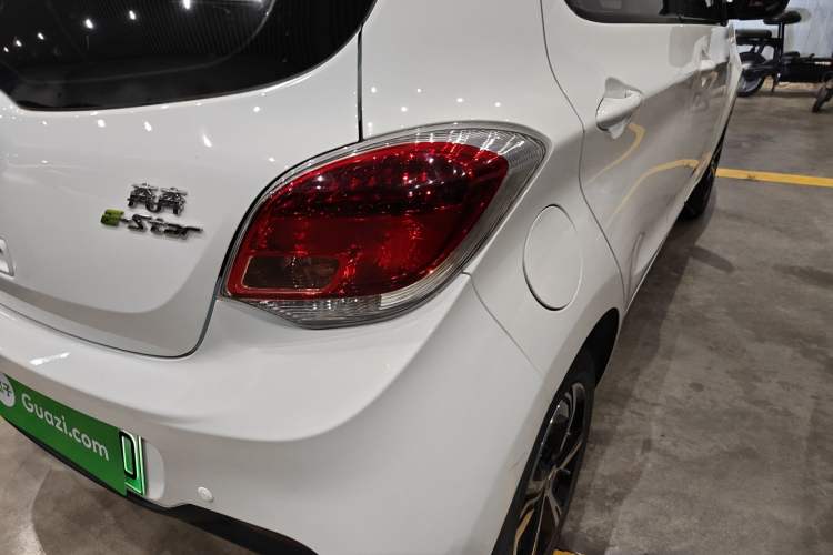 Used CHANGAN OSHAN Benni E-Star 2020 Xinyue Edition Lithium Iron Phosphate (31.95 kWh) Right Rear Taillight
