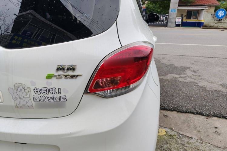 Used CHANGAN OSHAN Benni E-Star 2020 Xinyue Edition Lithium Iron Phosphate (31.95 kWh) Right Rear Taillight