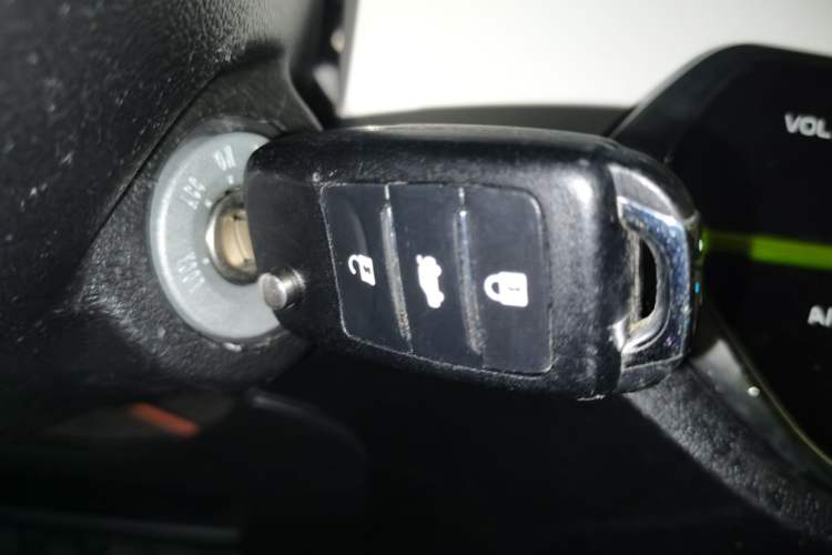 Used CHANGAN OSHAN Benni E-Star 2020 Heartbeat Edition NMC Lithium Vehicle Key