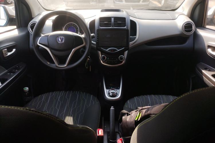 Used CHANGAN OSHAN Benni E-Star 2021 National Edition Xin Yue Version Lithium Iron Phosphate (31.95 kWh) Center Console
