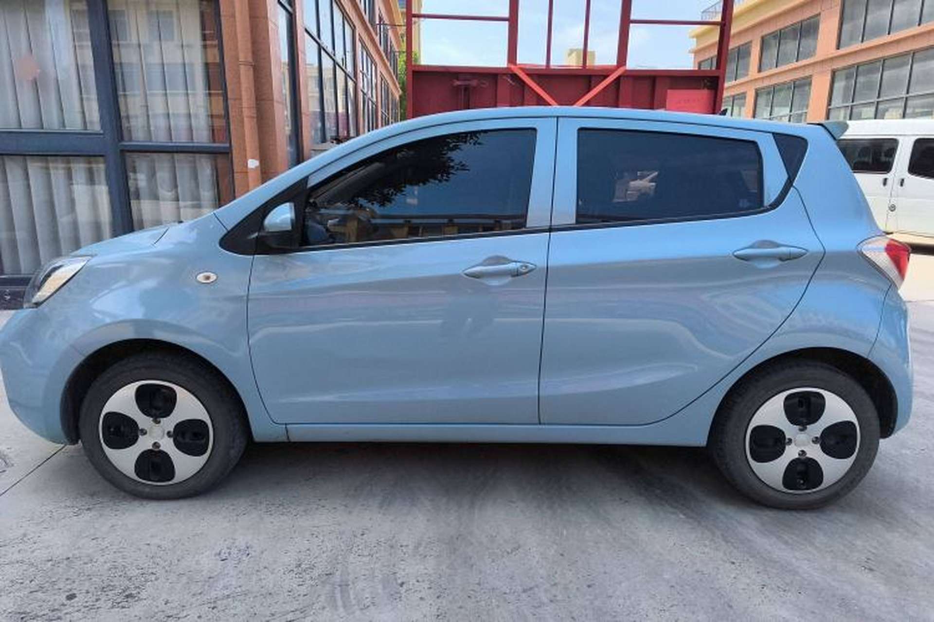 Used CHANGAN OSHAN Benni E-Star 2021 National Edition Xin Yue Version Lithium Iron Phosphate (31.86 kWh) Exterior 3
