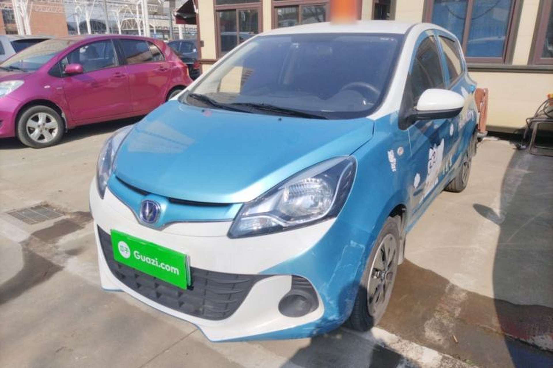 Used CHANGAN OSHAN Benni E-Star 2021 National Edition Xin Yue Version Lithium Iron Phosphate (31.95 kWh) Front Left 45 Deg
