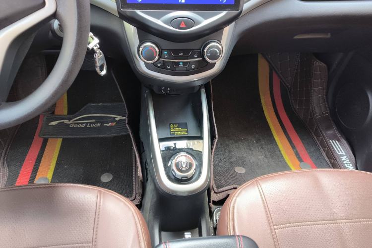Used CHANGAN OSHAN Benni E-Star 2021 National Edition Xin Yue Version Lithium Iron Phosphate (31.86 kWh) Gear Lever