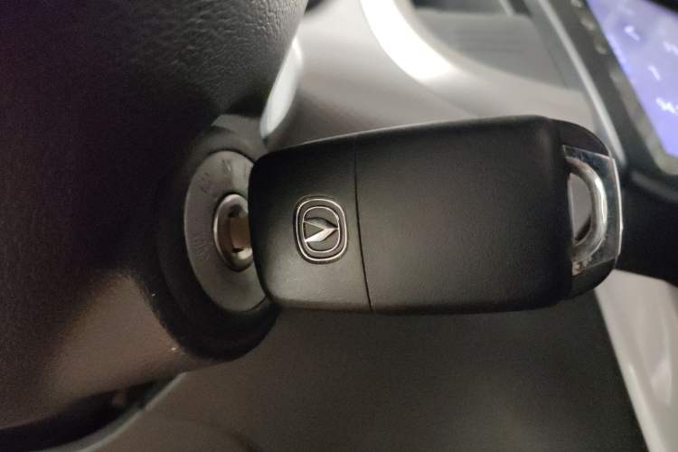 Used CHANGAN OSHAN Benni E-Star 2021 National Edition Xinyue Version (Fast-Charging Edition) Lithium NMC Interior 1