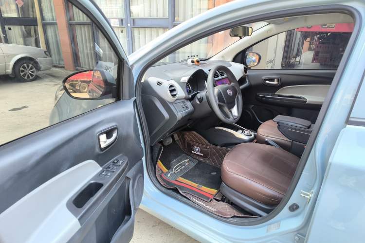 Used CHANGAN OSHAN Benni E-Star 2021 National Edition Xin Yue Version Lithium Iron Phosphate (31.86 kWh) Interior 3
