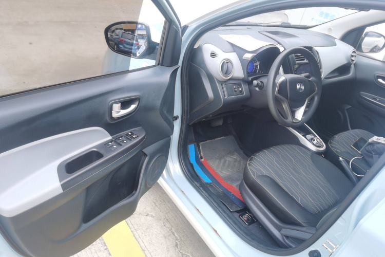 Used CHANGAN OSHAN Benni E-Star 2021 National Edition Xin Yue Version (Fast-Charging Edition) Lithium Iron Phosphate (31.18 kWh) Interior 3