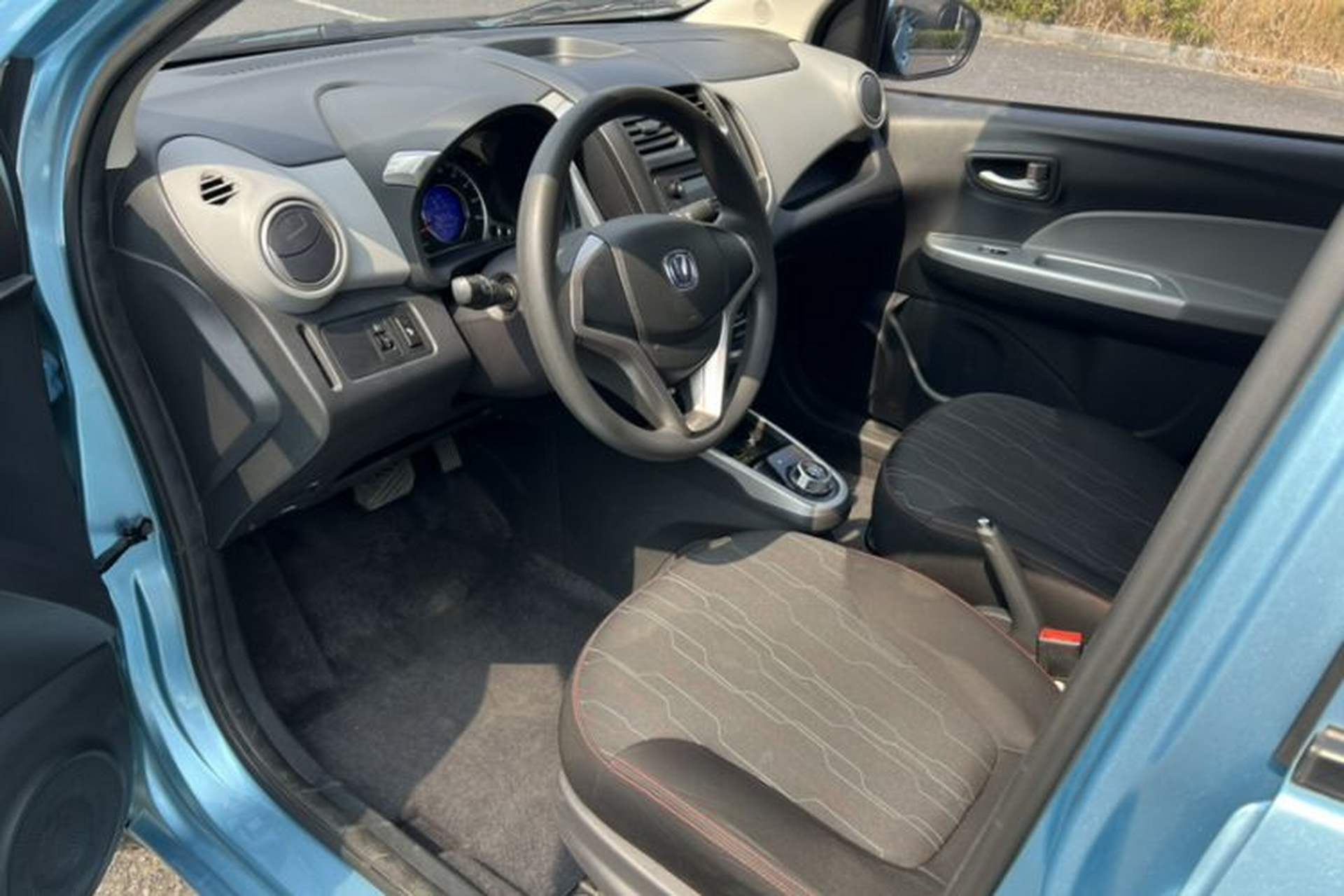 Used CHANGAN OSHAN Benni E-Star 2021 National Edition Xin Yue Version Lithium-Ion Battery Interior 4