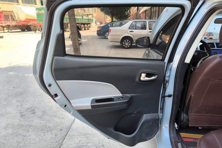 Used CHANGAN OSHAN Benni E-Star 2021 National Edition Xin Yue Version Lithium Iron Phosphate (31.86 kWh) Interior 8