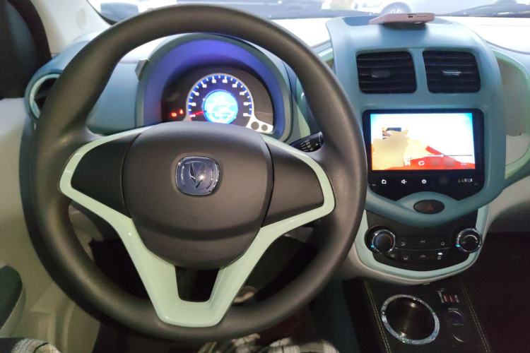 Used CHANGAN OSHAN Benni E-Star 2021 National Edition Colorful Version Lithium Iron Phosphate (31.86 kWh) Center Console