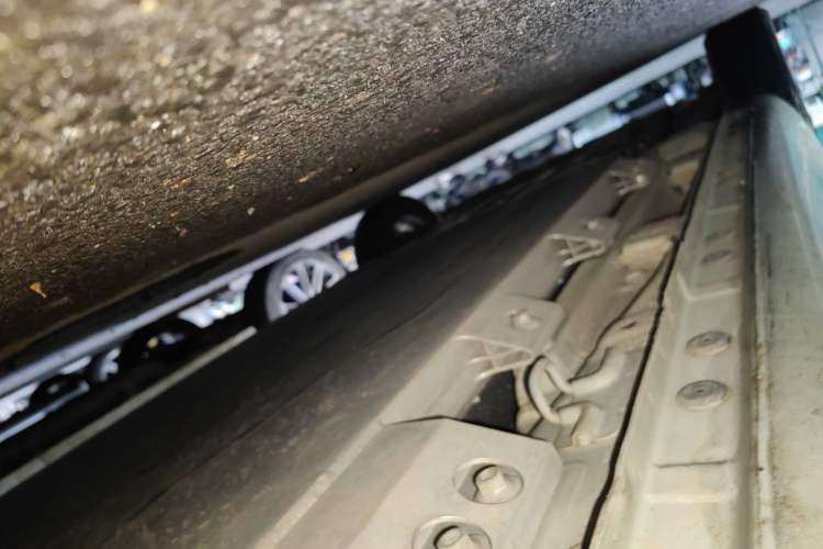 Used CHANGAN OSHAN Benni E-Star 2021 National Edition Colorful Version Lithium Iron Phosphate (31.86 kWh) Chassis Rear Left