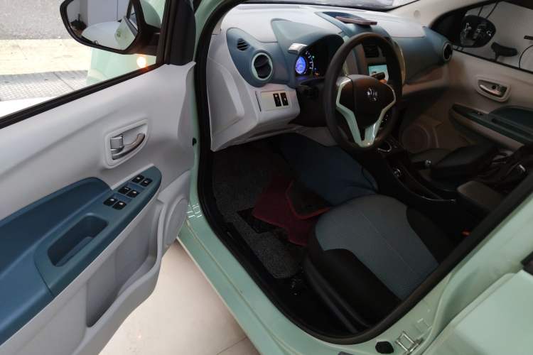 Used CHANGAN OSHAN Benni E-Star 2021 National Edition Colorful Version Lithium Iron Phosphate (31.86 kWh) Driver Seat