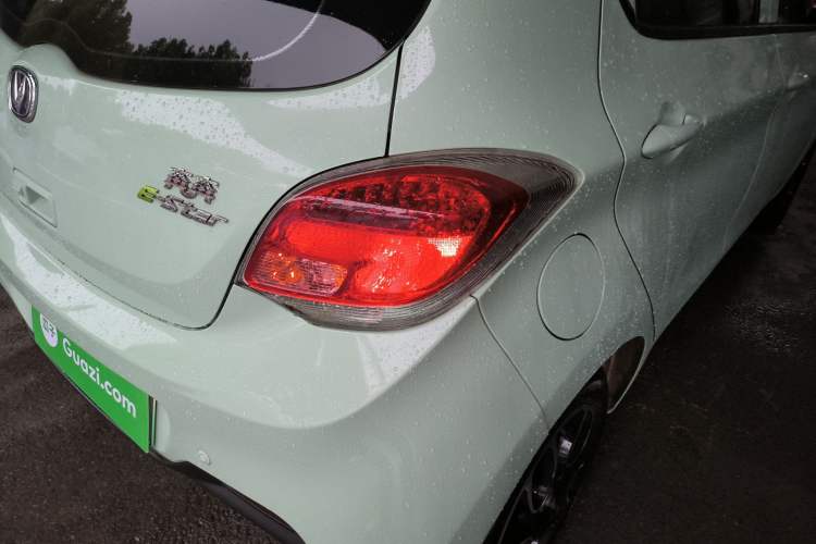 Used CHANGAN OSHAN Benni E-Star 2021 National Edition Colorful Version Lithium Iron Phosphate (31.86 kWh) Exterior 3