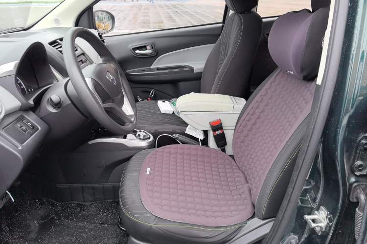 Used CHANGAN OSHAN Benni E-Star 2021 National Edition Xin Yue Version Lithium Iron Phosphate (31.86 kWh) Interior 1