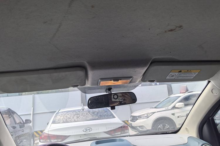 Used CHANGAN OSHAN Benni E-Star 2021 National Edition Colorful Version Lithium Iron Phosphate (31.86 kWh) Interior 5
