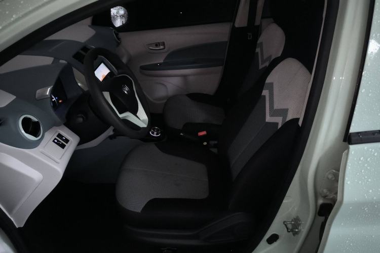 Used CHANGAN OSHAN Benni E-Star 2021 National Edition Colorful Version Lithium Iron Phosphate (31.86 kWh) Left Front Seat