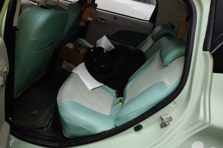 Used CHANGAN OSHAN Benni E-Star 2021 National Edition Colorful Version Lithium Iron Phosphate (31.86 kWh) Left Rear Seat