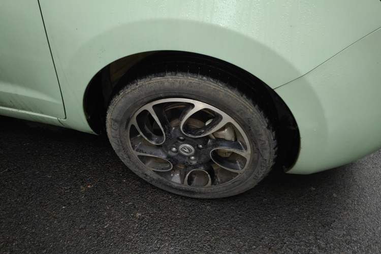 Used CHANGAN OSHAN Benni E-Star 2021 National Edition Colorful Version Lithium Iron Phosphate (31.86 kWh) Right Front Wheel Hub