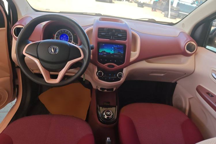 Used CHANGAN OSHAN Benni E-Star 2021 National Edition Colorful Version Lithium Iron Phosphate (31.86 kWh) Center Console