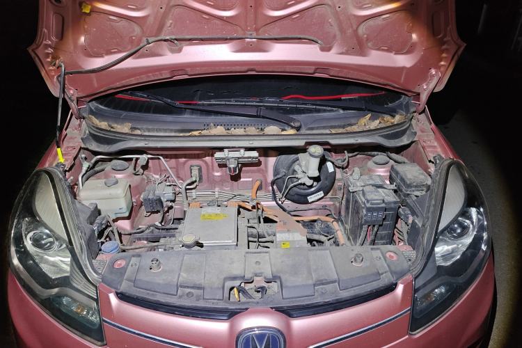 Used CHANGAN OSHAN Benni E-Star 2021 National Edition Xin Yue Version (Fast-Charging Edition) Lithium Iron Phosphate (31.95 kWh) Engine Bay