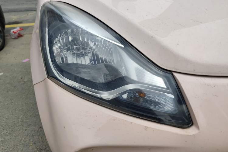 Used CHANGAN OSHAN Benni E-Star 2021 National Edition Colorful Version Lithium Iron Phosphate (31.86 kWh) Exterior 6